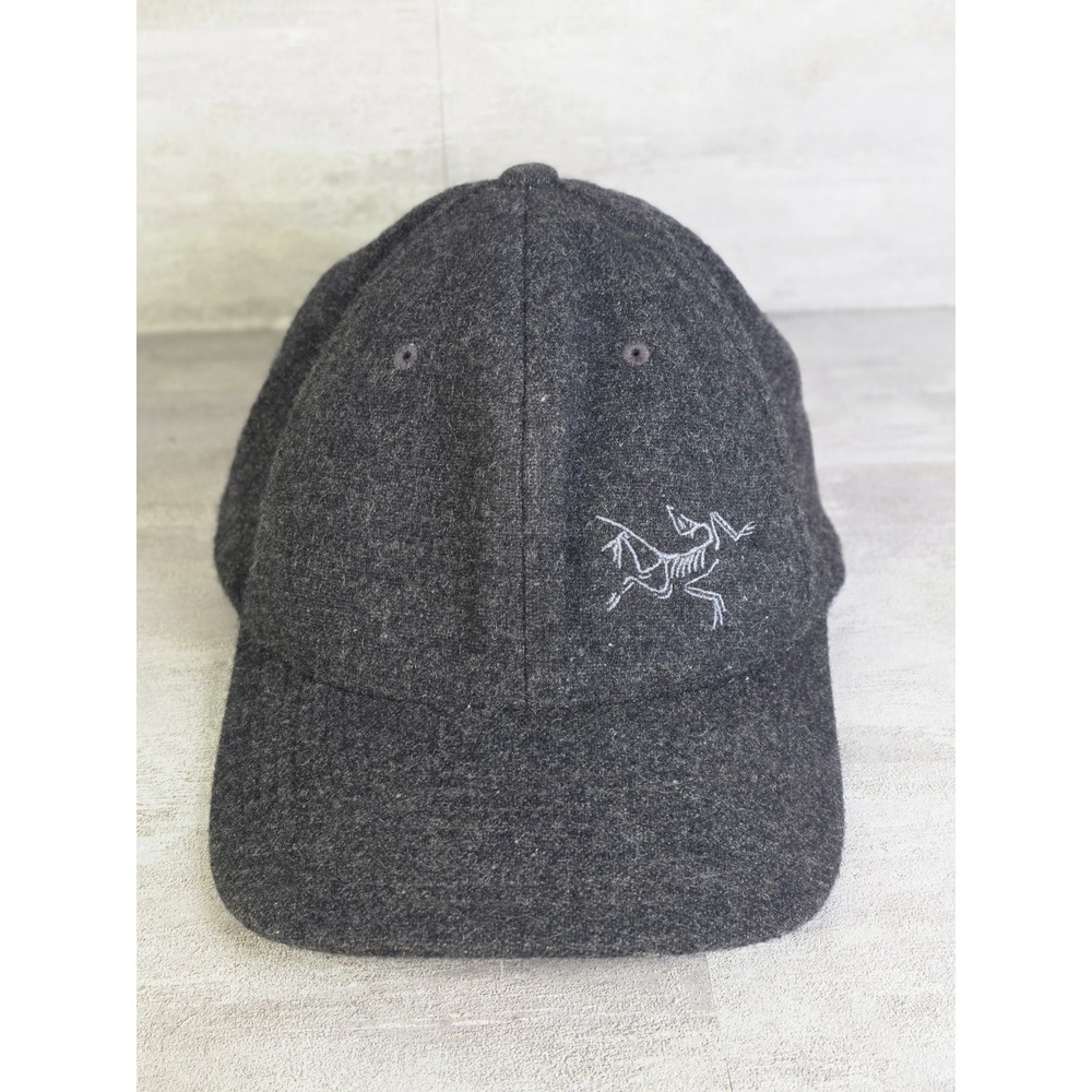 Arc'teryx Wool Blend Ball Cap Hat Mens L-XL Dark Gray Flexfit Embroidered Logo